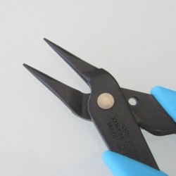 Xuron Round Nose Pliers - Small Tip - 14cm